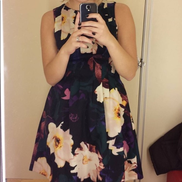 vince camuto floral fit and flare dress